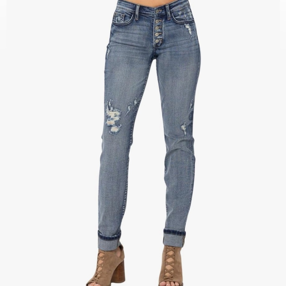 Judy Blue Mid Rise Boyfriend Jeans